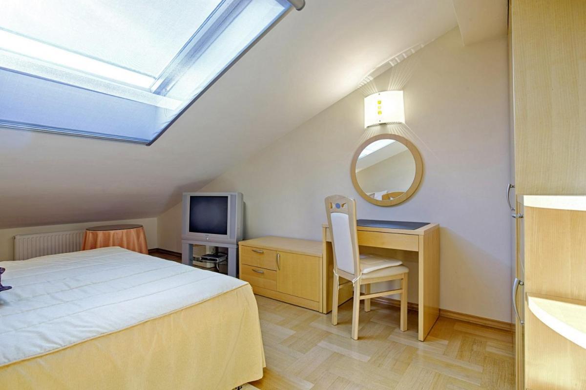 Отель Lidia In Zadar - Nord-Dalmatien Экстерьер фото
