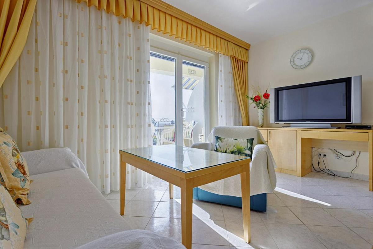 Отель Lidia In Zadar - Nord-Dalmatien Экстерьер фото